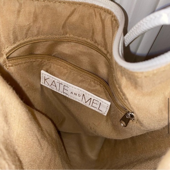 Kate & Mel White Shoulder Bag - Picture 10 of 12